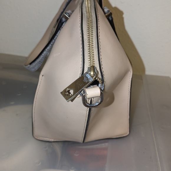 Kate Spade light pink snake purse - Picture 3 of 6